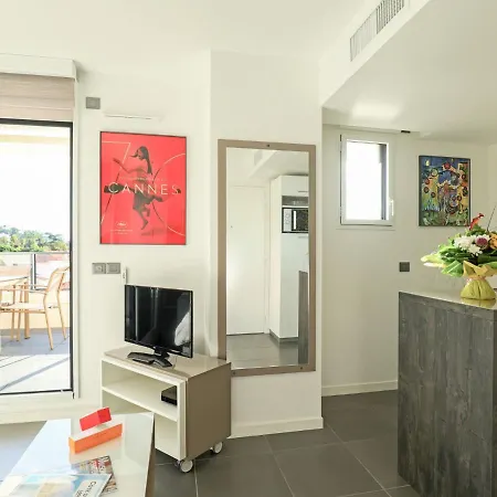 Secret Garden By Interhome * Cannes